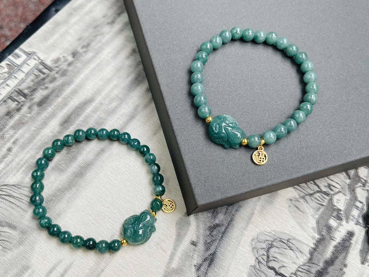 Vòng tay Hồ Ly Lam Ngọc – charm bạc xi vàng